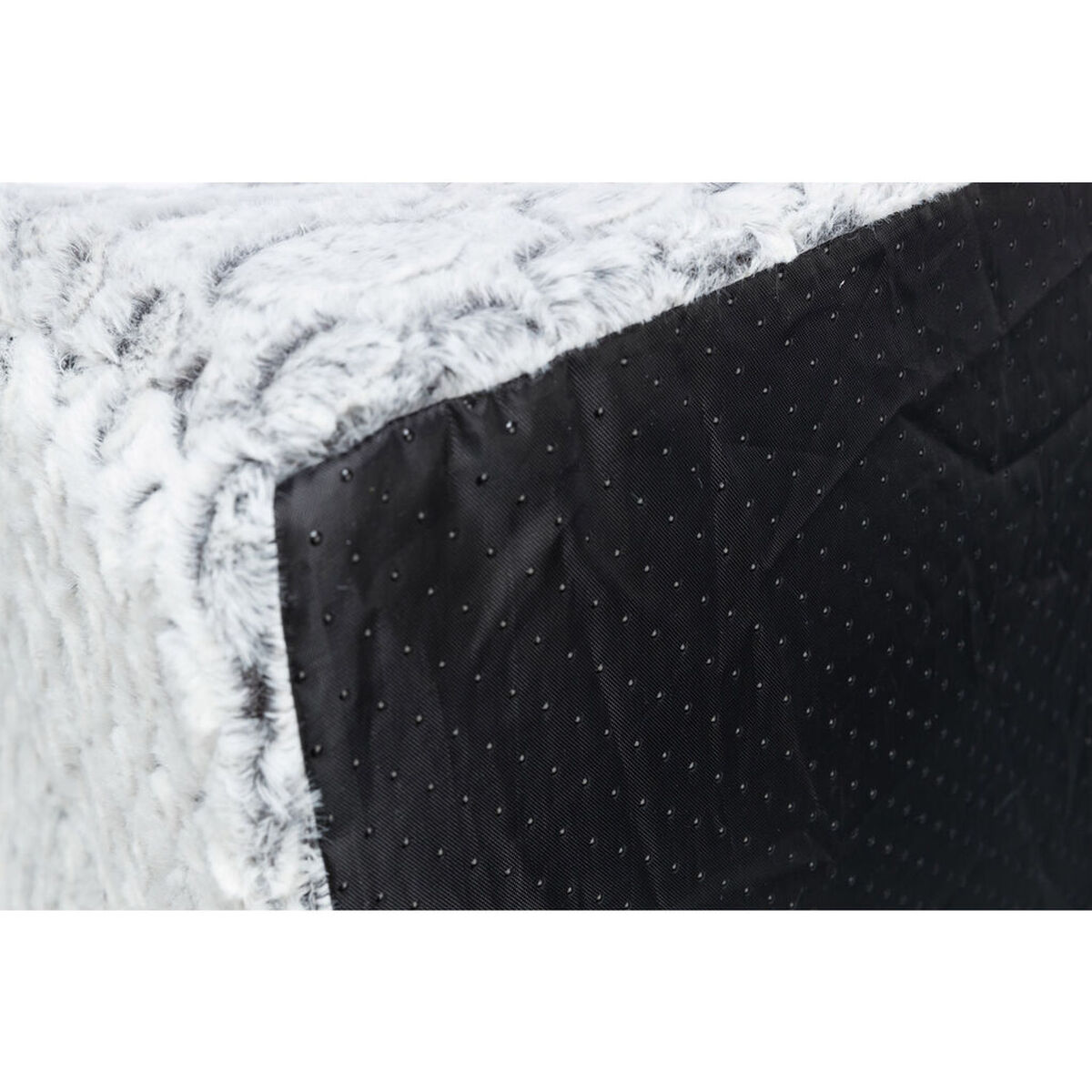 M0605829_6 M0605829_6