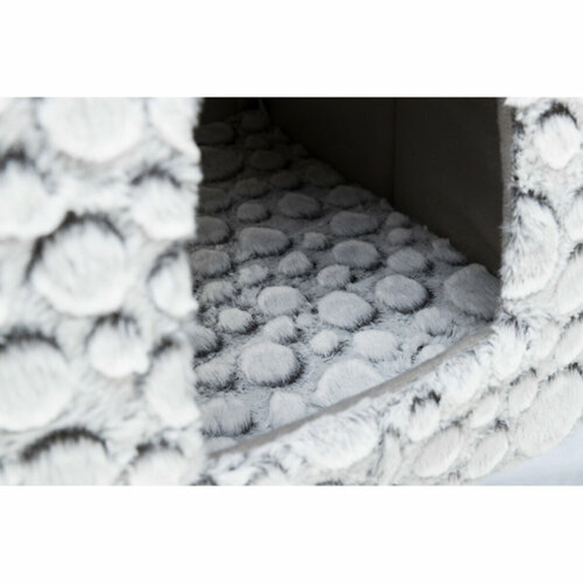 M0605829_9 M0605829_9